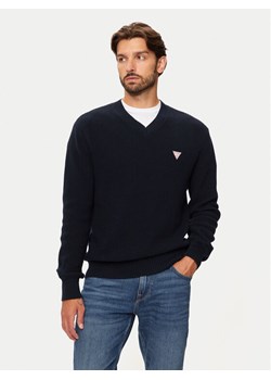 Guess Sweter M4BR33 Z3HM1 Granatowy Regular Fit ze sklepu MODIVO w kategorii Swetry męskie - zdjęcie 182755141