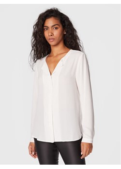 b.young Koszula Hialice 20804299 Biały Regular Fit ze sklepu MODIVO w kategorii Koszule damskie - zdjęcie 182755511
