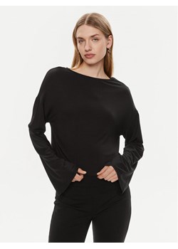 Gina Tricot Bluzka 22672 Czarny Regular Fit ze sklepu MODIVO w kategorii Bluzki damskie - zdjęcie 182756171