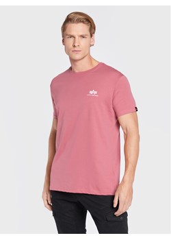 Alpha Industries T-Shirt Backprint 128507 Różowy Regular Fit ze sklepu MODIVO w kategorii T-shirty męskie - zdjęcie 182756610