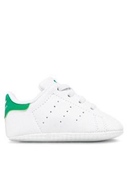 adidas Sneakersy Stan Smith Crib FY7890 Biały ze sklepu MODIVO w kategorii Buciki niemowlęce - zdjęcie 182756732