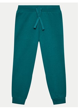 United Colors Of Benetton Spodnie dresowe 3J68CF01P Zielony Regular Fit ze sklepu MODIVO w kategorii Spodnie chłopięce - zdjęcie 182756840