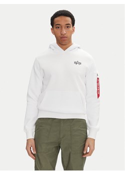 Alpha Industries Bluza Signature Back Print 148341 Biały Regular Fit ze sklepu MODIVO w kategorii Bluzy męskie - zdjęcie 182757921