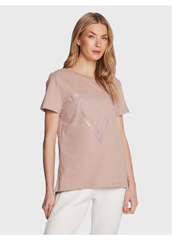 Guess T-Shirt Adele V2YI07 K8HM0 Różowy Regular Fit ze sklepu MODIVO w kategorii Bluzki damskie - zdjęcie 182758332