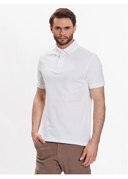 Blauer Polo 23SBLUT02348 Biały Regular Fit ze sklepu MODIVO w kategorii T-shirty męskie - zdjęcie 182758613
