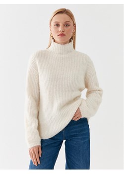 Bruuns Bazaar Golf Syringa BBW2465 Écru Loose Fit ze sklepu MODIVO w kategorii Swetry damskie - zdjęcie 182758831