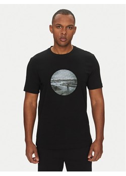 BOSS T-Shirt Graphic Heritage 50537847 Czarny Regular Fit ze sklepu MODIVO w kategorii T-shirty męskie - zdjęcie 182759434