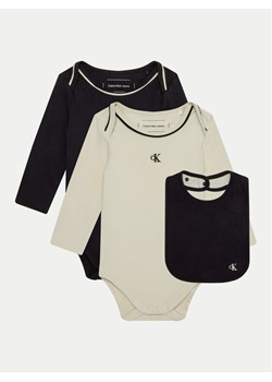 Calvin Klein Jeans Komplet dziecięcy Monogram Starter IN0IN00011 Écru Regular Fit ze sklepu MODIVO w kategorii Komplety niemowlęce - zdjęcie 182759490
