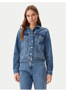 Tommy Jeans Kurtka jeansowa DW0DW20570 Niebieski Regular Fit ze sklepu MODIVO w kategorii Kurtki damskie - zdjęcie 182759943