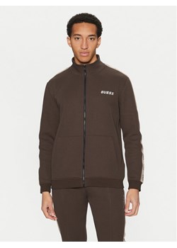 Guess Bluza Z2YQ10 KB3P2 Brązowy Regular Fit ze sklepu MODIVO w kategorii Bluzy męskie - zdjęcie 182760523