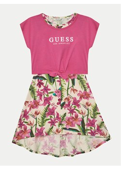 Guess Sukienka codzienna J5GK13 K6YW4 Różowy Regular Fit ze sklepu MODIVO w kategorii Sukienki dziewczęce - zdjęcie 182760564