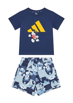 adidas Komplet t-shirt i spodenki Disney Mickey Mouse JD0377 Granatowy Regular Fit ze sklepu MODIVO w kategorii Komplety niemowlęce - zdjęcie 182760633