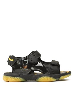 Batman Sandały CP66-SS23-174WBBAT Czarny ze sklepu MODIVO w kategorii Sandały dziecięce - zdjęcie 182760653
