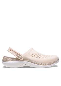 Crocs Klapki Literide 360 Clog 206708 Beżowy ze sklepu MODIVO w kategorii Klapki męskie - zdjęcie 182760743