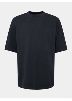 Lindbergh T-Shirt 30-400120 Granatowy Relaxed Fit ze sklepu MODIVO w kategorii T-shirty męskie - zdjęcie 182761071