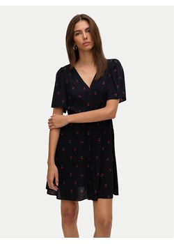 Vero Moda Sukienka letnia Alba 10292845 Czarny Regular Fit ze sklepu MODIVO w kategorii Sukienki - zdjęcie 182761711