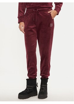 DKNY Spodnie dresowe DP4P3535 Bordowy Regular Fit ze sklepu MODIVO w kategorii Spodnie damskie - zdjęcie 182762653