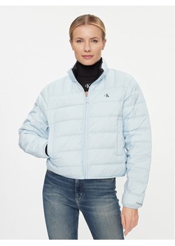 Calvin Klein Jeans Kurtka puchowa J20J222585 Niebieski Regular Fit ze sklepu MODIVO w kategorii Kurtki damskie - zdjęcie 182763141