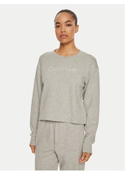 Calvin Klein Koszulka piżamowa Relaxed Crew Pullover QS7273E Szary Regular Fit ze sklepu MODIVO w kategorii Piżamy damskie - zdjęcie 182763863