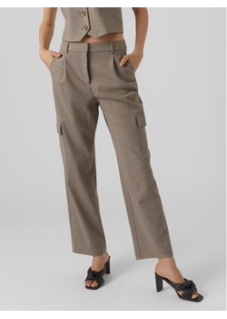 Vero Moda Spodnie materiałowe 10297422 Szary Straight Fit ze sklepu MODIVO w kategorii Spodnie damskie - zdjęcie 182763990