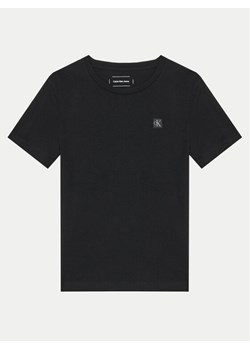 Calvin Klein Jeans T-Shirt IU0IU00543 Czarny Regular Fit ze sklepu MODIVO w kategorii T-shirty chłopięce - zdjęcie 182764282