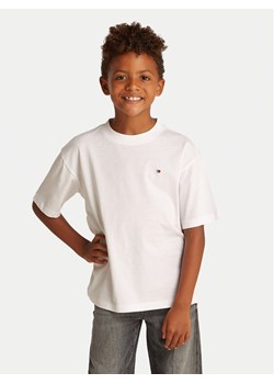 Tommy Hilfiger T-Shirt Essential Archive KB0KB09646 D Biały Regular Fit ze sklepu MODIVO w kategorii T-shirty chłopięce - zdjęcie 182764323