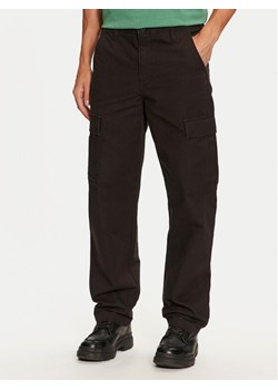 Levi's® Spodnie materiałowe A7364-0000 Czarny Straight Fit ze sklepu MODIVO w kategorii Spodnie męskie - zdjęcie 182765642