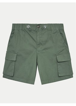 United Colors Of Benetton Szorty materiałowe 4L2VC9031 Zielony Relaxed Fit ze sklepu MODIVO w kategorii Spodenki chłopięce - zdjęcie 182765703