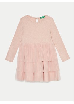 United Colors Of Benetton Sukienka elegancka 4TQFGV022 Różowy Regular Fit ze sklepu MODIVO w kategorii Sukienki dziewczęce - zdjęcie 182766200