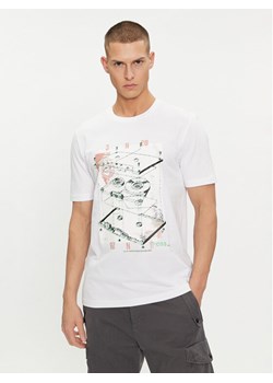 Boss T-Shirt Te_Cassatte 50516003 Biały Regular Fit ze sklepu MODIVO w kategorii T-shirty męskie - zdjęcie 182766322