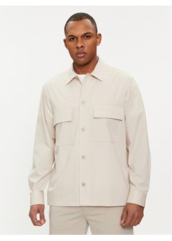 Calvin Klein Koszula K10K111364 Beżowy Boxy Fit ze sklepu MODIVO w kategorii Koszule męskie - zdjęcie 182766462