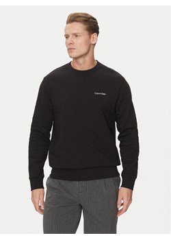 Calvin Klein Bluza Linear Box Logo K10K114259 Czarny Regular Fit ze sklepu MODIVO w kategorii Bluzy męskie - zdjęcie 182766513