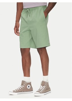Billabong Szorty materiałowe Larry Twill EBYWS00114 Zielony Regular Fit ze sklepu MODIVO w kategorii Spodenki męskie - zdjęcie 183551411