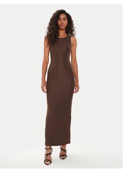 Guess Sukienka codzienna Kim W4YK0J KCDE0 Brązowy Bodycon Fit ze sklepu MODIVO w kategorii Sukienki - zdjęcie 183551433