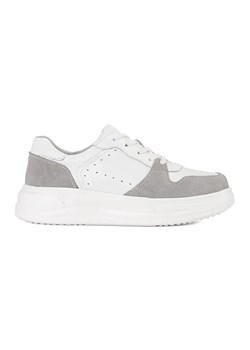 Goodin Białe skórzane sneakersy na platformie ze sklepu ButyModne.pl w kategorii Buty sportowe damskie - zdjęcie 183553651