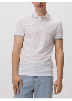 Reserved - Polo regular fit z wiskozą - biały ze sklepu Reserved w kategorii T-shirty męskie - zdjęcie 183560371