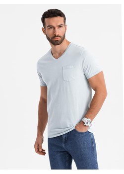 Męski bawełniany t-shirt V-neck z dzianiny z efektem sprania - szary V8 OM-TSWT-0242 ze sklepu ombre w kategorii T-shirty męskie - zdjęcie 183574921