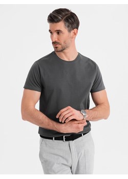 Męski klasyczny bawełniany T-shirt BASIC - grafitowy V15 OM-TSBS-0236 ze sklepu ombre w kategorii T-shirty męskie - zdjęcie 183575223