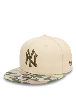 Czapka z daszkiem New Era Youth Contrast 9Fif 60565304 Beżowy ze sklepu eobuwie.pl w kategorii Czapki z daszkiem męskie - zdjęcie 183577264