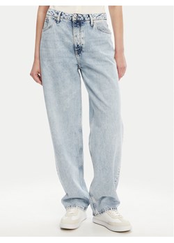 Calvin Klein Jeans Jeansy 90's J20J225504 Niebieski Loose Fit ze sklepu MODIVO w kategorii Jeansy damskie - zdjęcie 183578433