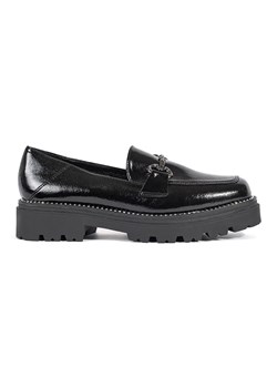 Goodin Czarne loafersy damskie na platformie ozdobione łańcuszkiem ze sklepu ButyModne.pl w kategorii Mokasyny damskie - zdjęcie 183589130