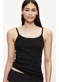Triumph top z cienkimi ramiączkami Katia Basics 10217993-0004, Kolor czarny, Rozmiar 38, Triumph ze sklepu Intymna w kategorii Podkoszulki i halki - zdjęcie 183592454