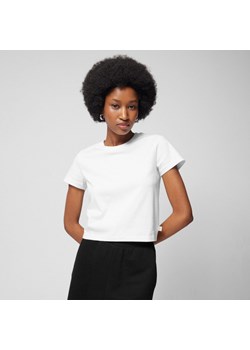 Damski t-shirt crop top Outhorn OTHWSS24TTSHF1478 - biały ze sklepu Sportstylestory.com w kategorii Bluzki damskie - zdjęcie 183600080