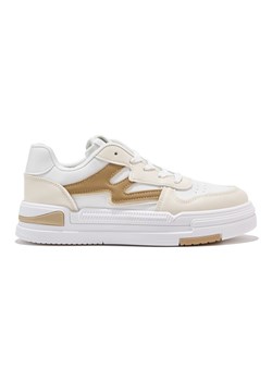 Biało-beżowe sneakersy na platformie beżowy ze sklepu ButyModne.pl w kategorii Buty sportowe damskie - zdjęcie 183603530