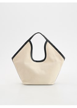 Reserved - Tkaninowa torebka hobo - złamana biel ze sklepu Reserved w kategorii Torby Shopper bag - zdjęcie 183605161