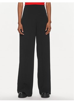Calvin Klein Jeans Spodnie materiałowe Chiffon J20J223321 Czarny Wide Leg ze sklepu MODIVO w kategorii Spodnie damskie - zdjęcie 183612510