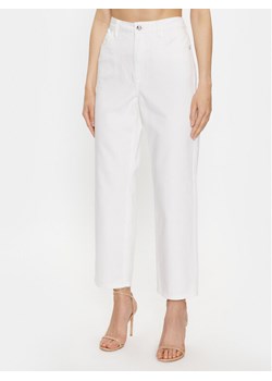 Patrizia Pepe Jeansy 2P1535/D045-W146 Biały Regular Fit ze sklepu MODIVO w kategorii Jeansy damskie - zdjęcie 183612924