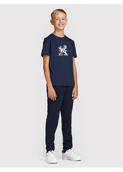 Jack&Jones Junior Spodnie dresowe Logo 12213086 Granatowy Regular Fit ze sklepu MODIVO w kategorii Dresy chłopięce - zdjęcie 183612952