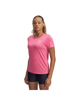 Damska koszulka treningowa Under Armour Tech SSC- Twist - różowa ze sklepu Sportstylestory.com w kategorii Bluzki damskie - zdjęcie 183628880