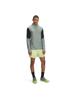 Męskie spodenki do piłki nożnej Under Armour UA M\'s Challenger Pro Woven Short - zielone ze sklepu Sportstylestory.com w kategorii Spodenki męskie - zdjęcie 183628920